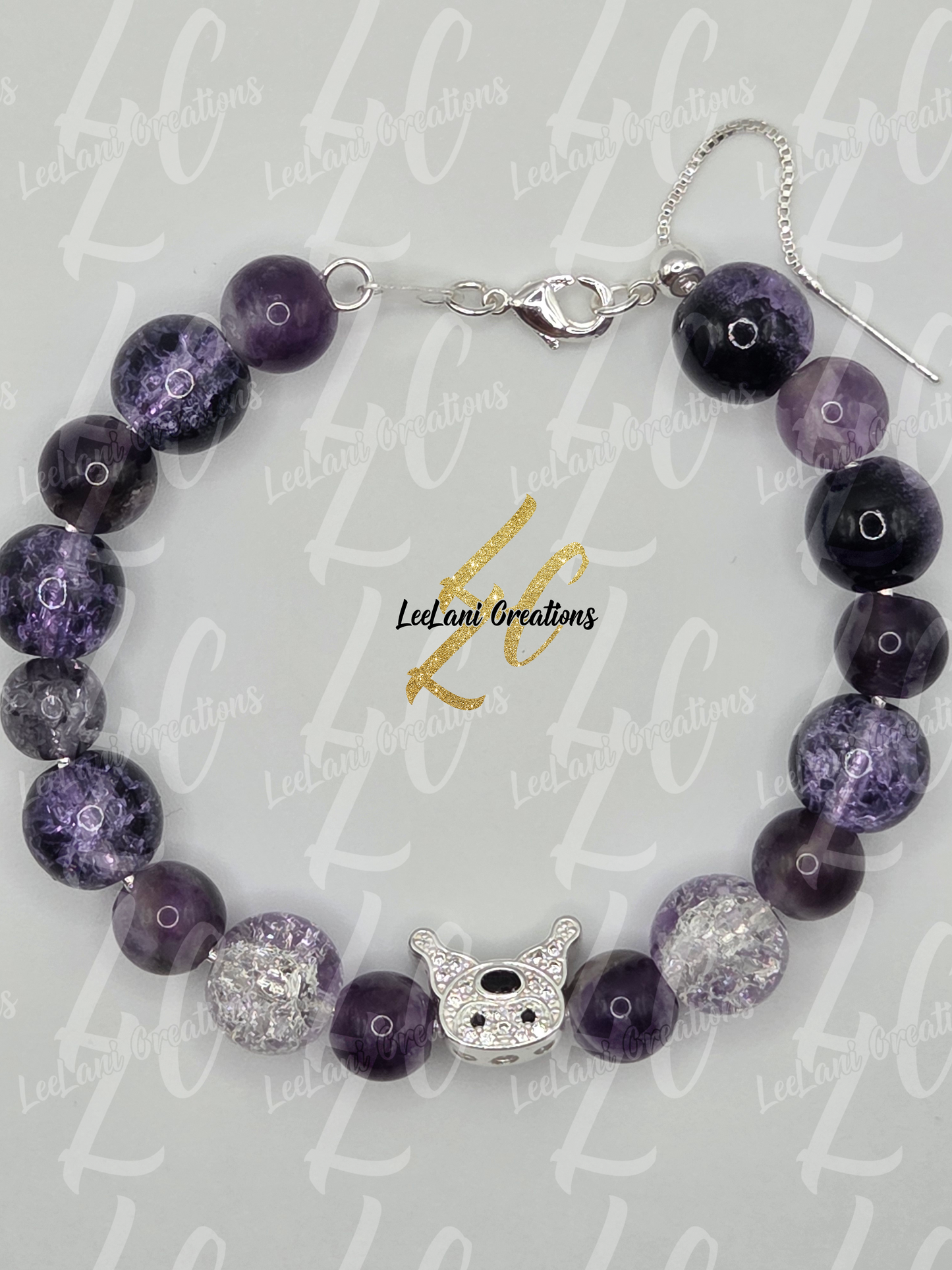 Purple Kuromi-Inspired Adjustable Bracelet – Crackle Bead Charm Jewelry | Goth Kawaii Aesthetic | Handmade Sanrio Style Accessory