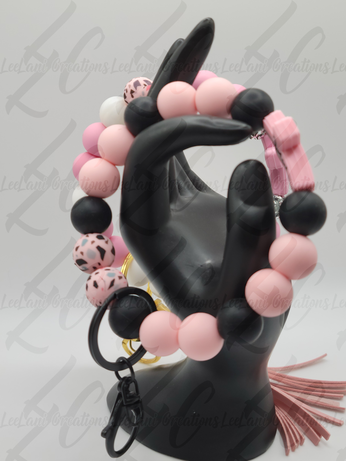 Chic Pink Jesus Silicone Bead Keychain Bracelet – Stylish & Functional Accessory