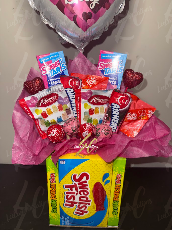 Valentine’s Day Candy-Only Gift Basket (No Chocolate)